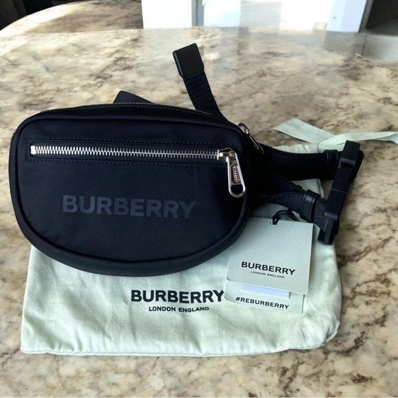 Burberry Handbags - BNWT Burberry Cannon Nylon Crossbody/Waist Belt Bag